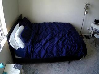 voyeurcam-hornyhostel-01